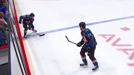NHL reconhece erro que custou gol a Colorado