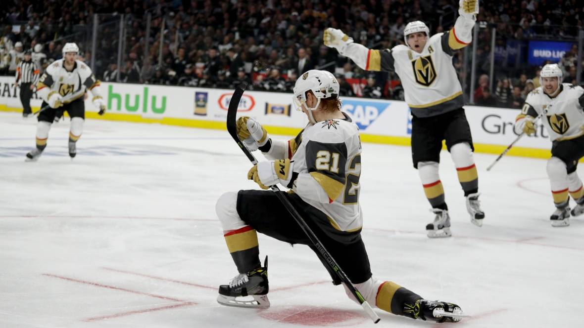 Golden Knights ganham o terceiro jogo dos playoffs