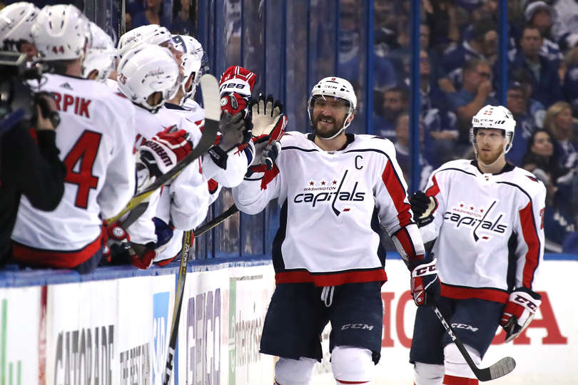 Capitals começam forte