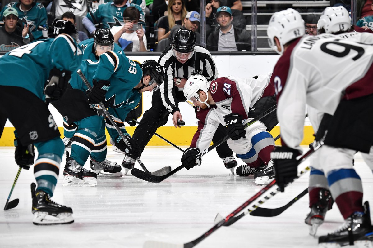 A segunda noite da segunda rodada, Canes e Sharks vitoriosos