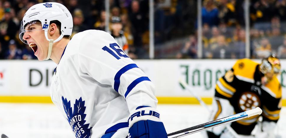 Maple Leafs vencem a primeira em Boston