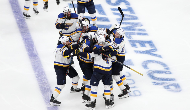 Primeira vitória dos Blues em uma final de Stanley Cup