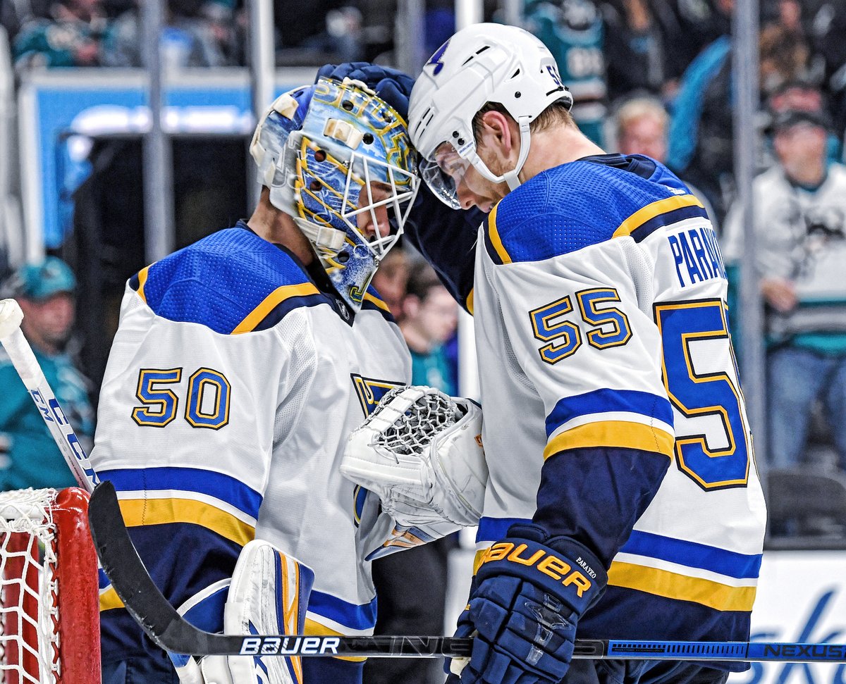 St. Louis Blues vence e empata a final da Conferência Oeste