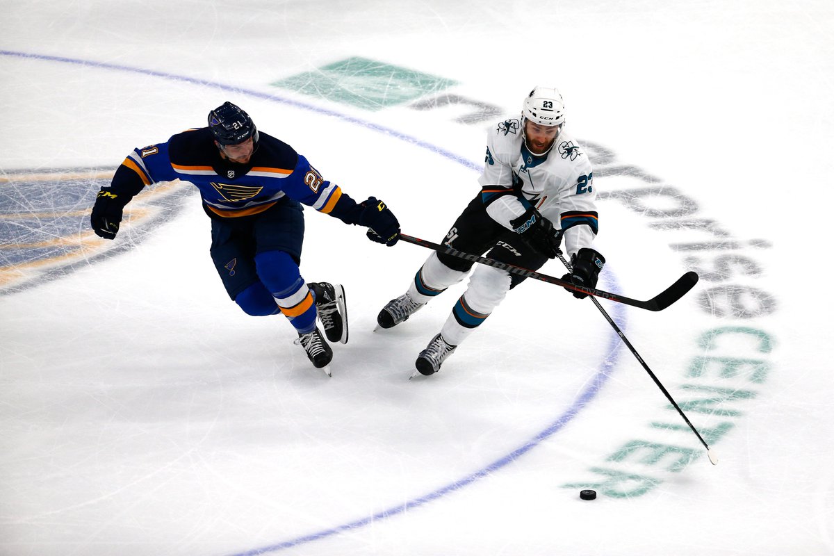 San Jose Sharks sai na frente no Round 3 após vitória contra os Blues