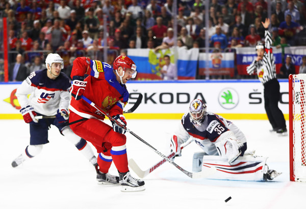 Yevegni Kuznetsov é suspenso por quatro anos pela IIHF