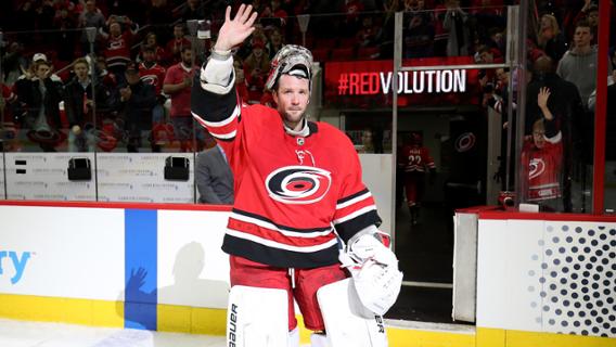 Cam Ward anuncia aposentadoria