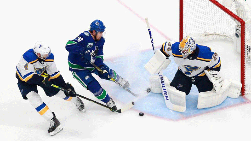 Com direito a goleada, Canucks se classificam para o segundo round