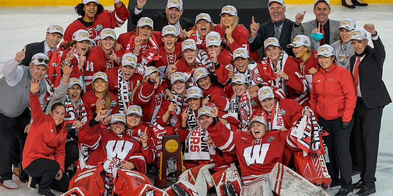 Wisconsin é hexacampeã no hockey universitário feminino