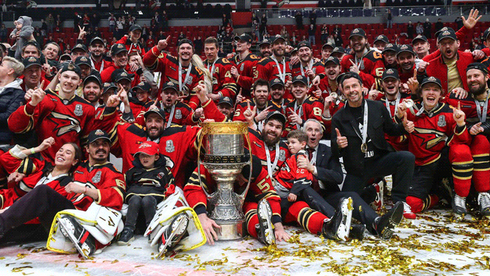 Avangard Omsk é campeão da Gagarin Cup na KHL