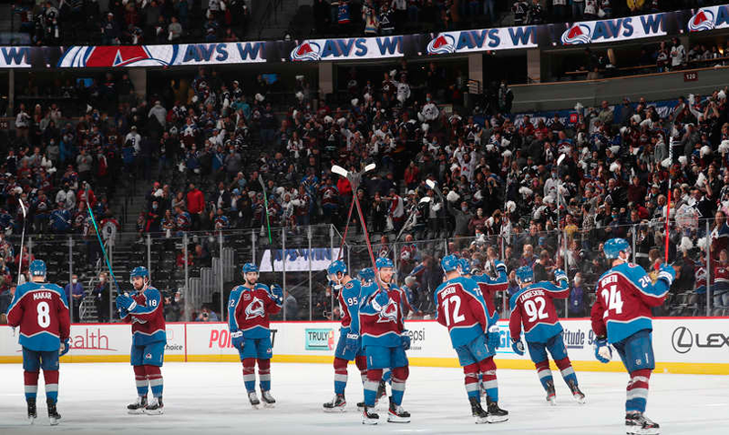 Colorado Avalanche e Vegas Golden Knights se enfrentam em segundo round dos playoffs