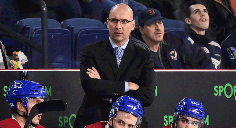 O agora ex-treinador assistente do Columbus Blue Jackets Sylvain Lefebvre