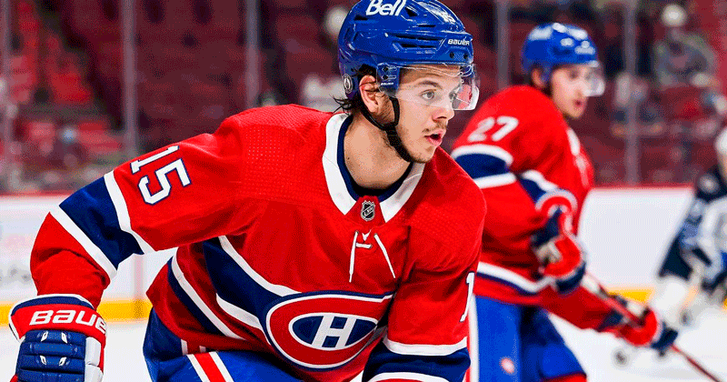 Após offer sheet, Kotkaniemi assina com  Hurricanes