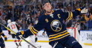 Jack Eichel trocado para Vegas Golden Knights